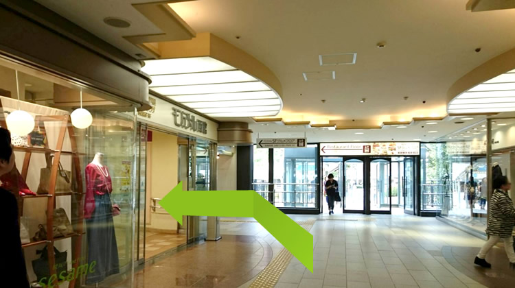 JR芦屋駅改札口